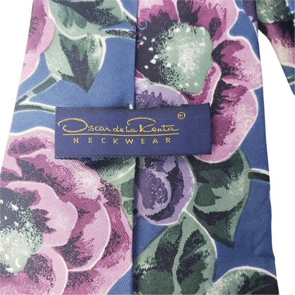 Oscar De La Renta 100% Silk‎ Floral Pattern Tie Made in USA - Picture 6 of 6